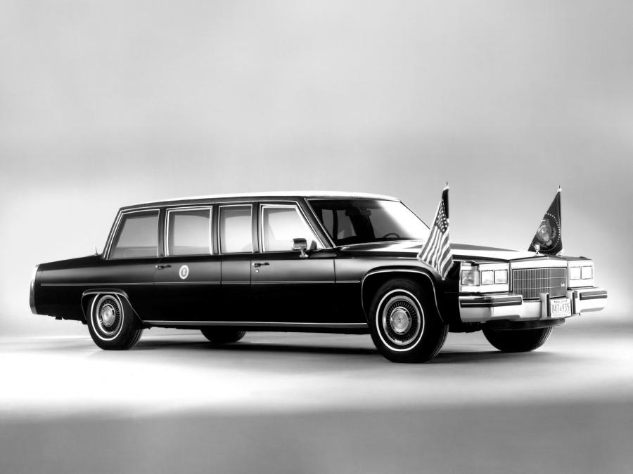 Cadillac fleetwood лимузин